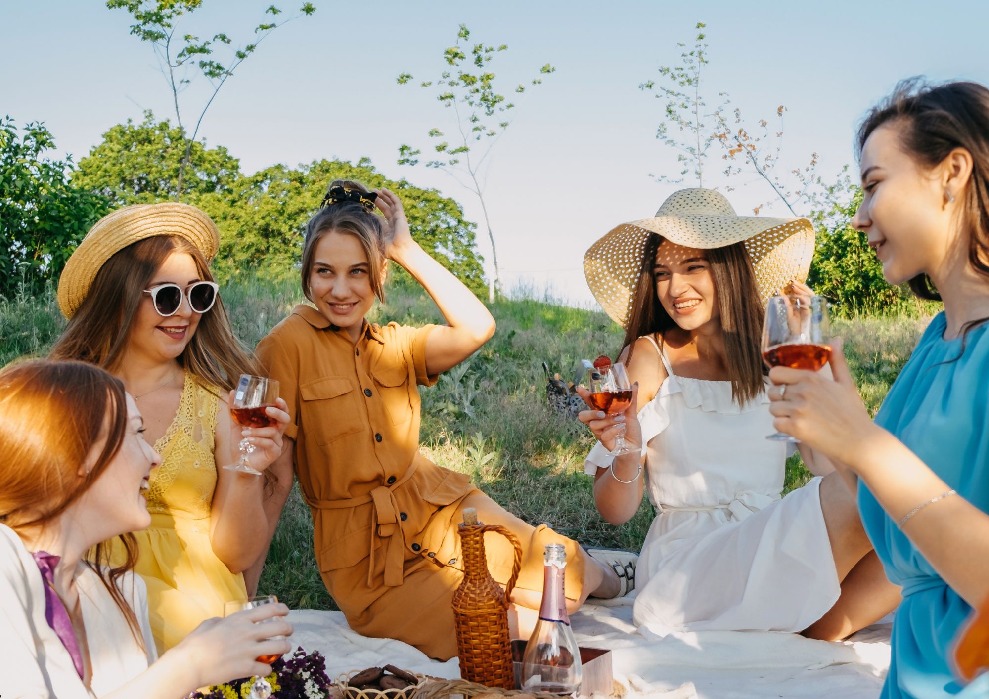 מה להביא לפיקניק עם חברות