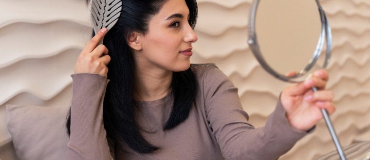 נשירת שיער אצל גברים ונשים: זו לא גזירת גורל